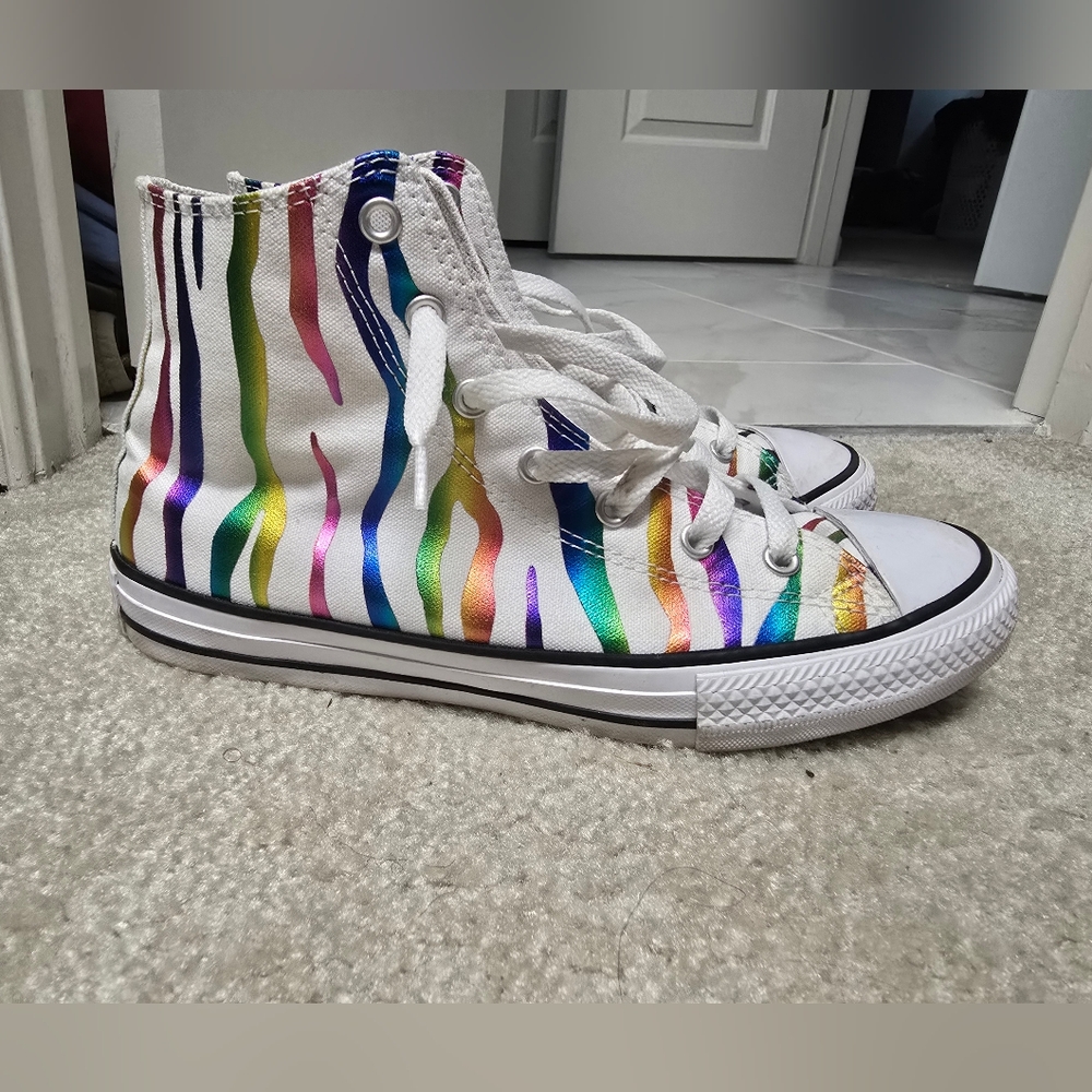 Rainbow High Top Converse